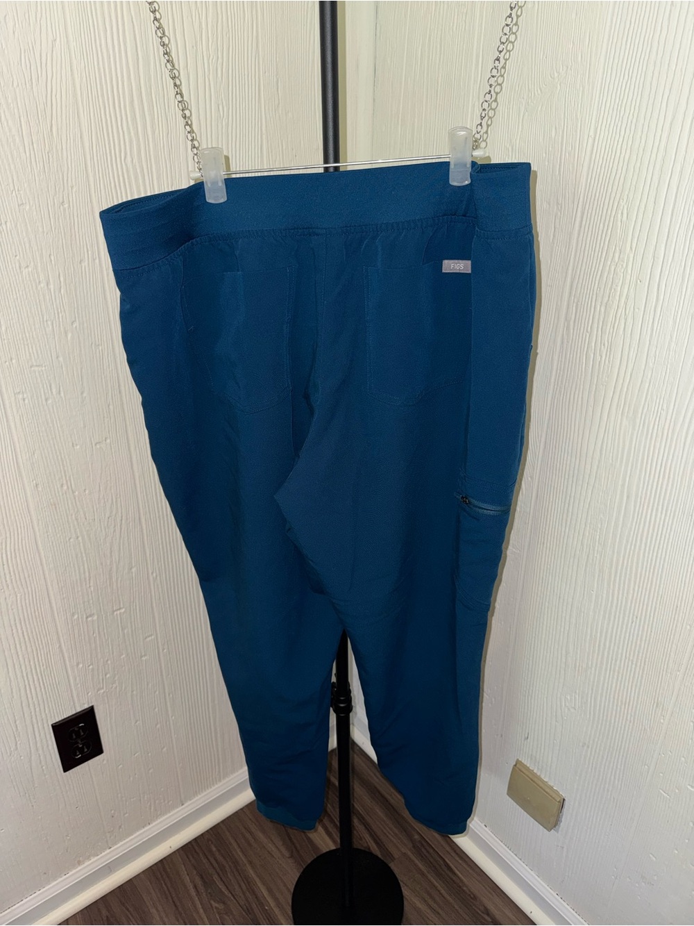 FIGS Navy Blue Jogger Pants with Bright Orange Drawstring - Picture 2 of 3